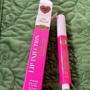 Too Faced Lip Injection Extreme Plumping Clicks Lip Gloss Don't Be Chai nib